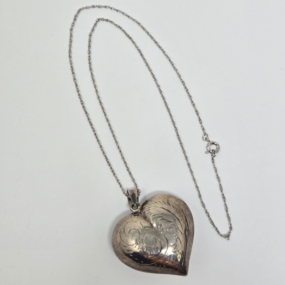 Vintage Sterling Silver 925 Puffed Heart Etched Scroll Pendant Necklace 18in
